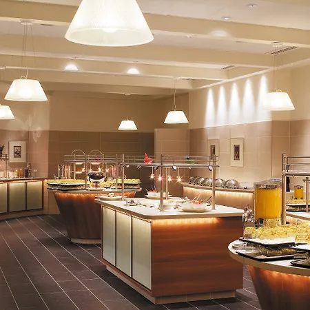 Radisson Blu Paris, Marne-la-vallee Hotel 4*