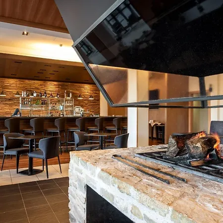 Hotel Radisson Blu Paris, Marne-la-vallee 4*
