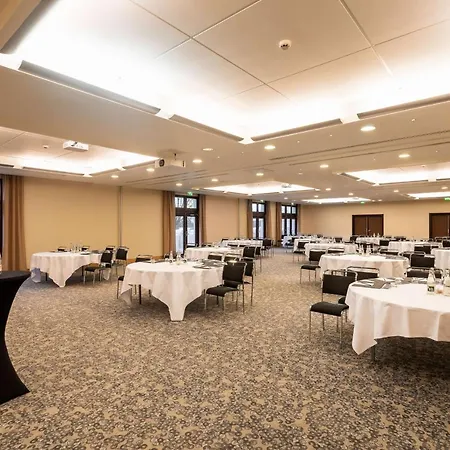 Radisson Blu Paris, Marne-la-vallee 4*