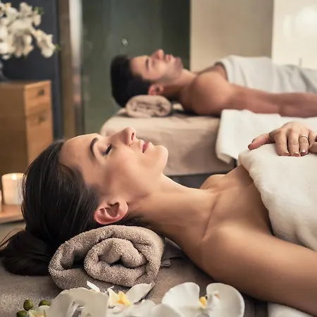 Hotel Radisson Blu Paris, Marne-la-vallée 4*